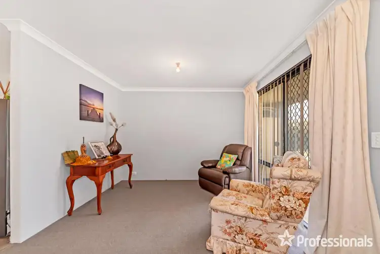 Second view of Homely house listing, 31 Menora Loop, Warnbro WA 6169