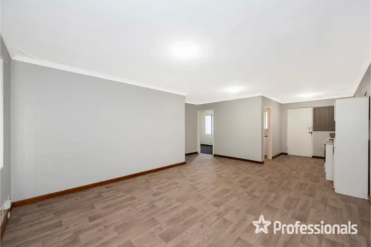 Fifth view of Homely semi-detached listing, 6A Dallington Crescent, Balga WA 6061