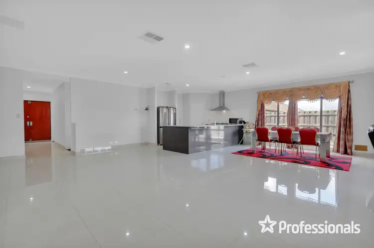 38 Diamond Gardens, Wellard WA 6170