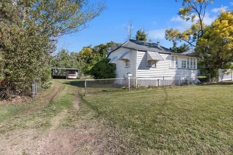6 Millen Street, Churchill QLD 4305