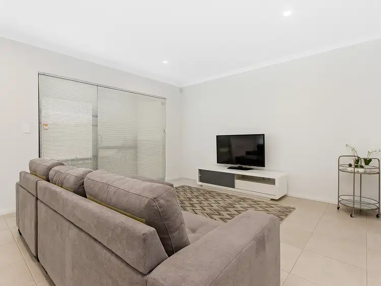 Sixth view of Homely house listing, 17 Potala Approach, Baldivis WA 6171