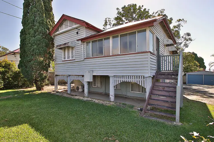 142 Blackstone Road, Silkstone QLD 4304