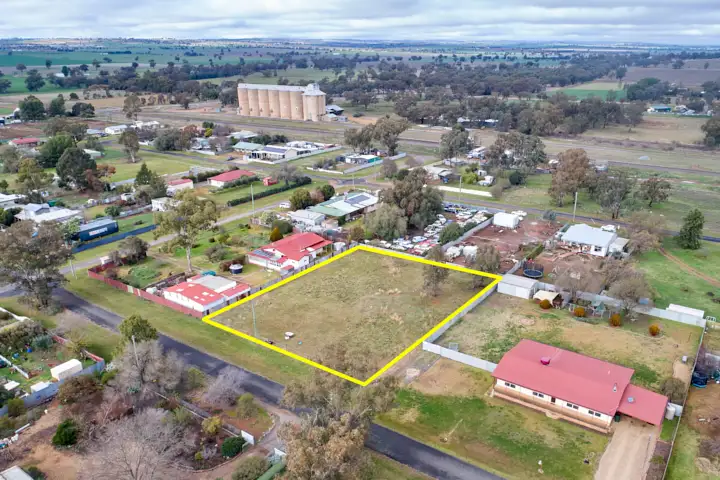 23 George Street, Old Junee NSW 2652