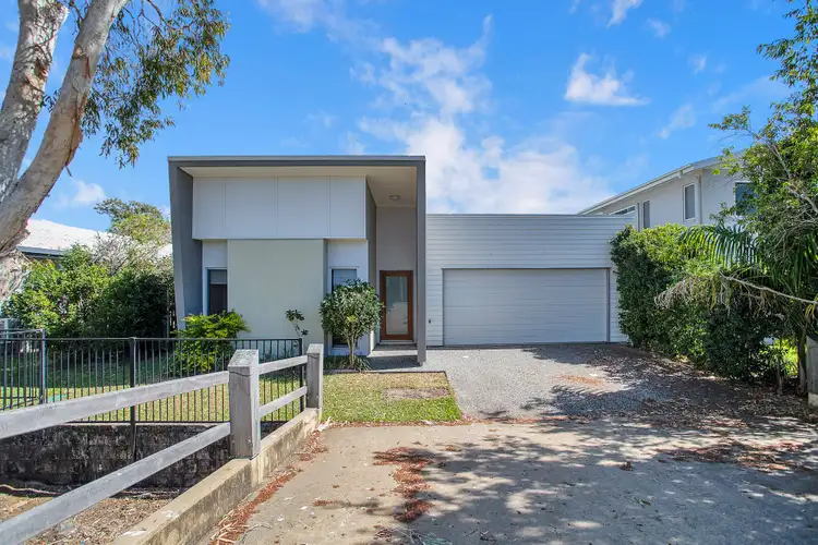 Main view of Homely unit listing, 4/8 Petrie Street, East Mackay QLD 4740