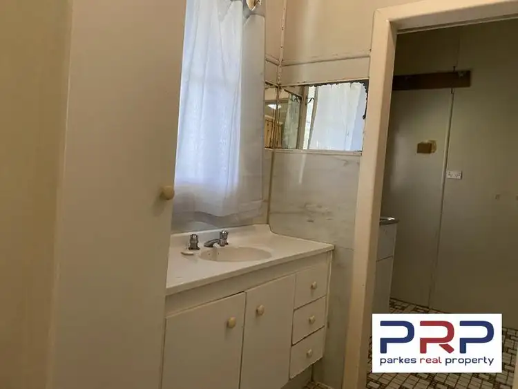Sixth view of Homely house listing, 11 Howard, Parkes NSW 2870