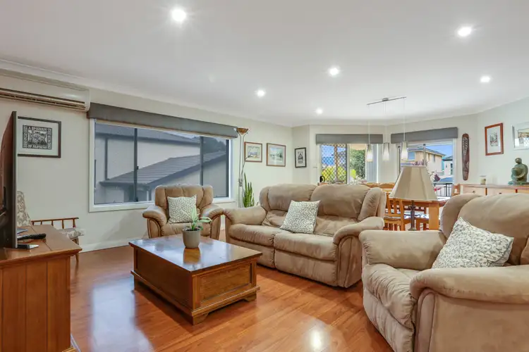 Sixth view of Homely house listing, 19 Shiraz Drive, Dapto NSW 2530