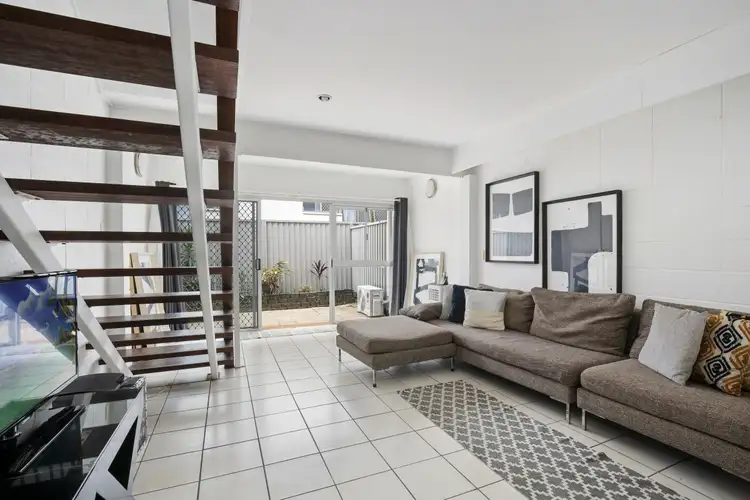 7/23 River Terrace, Surfers Paradise QLD 4217