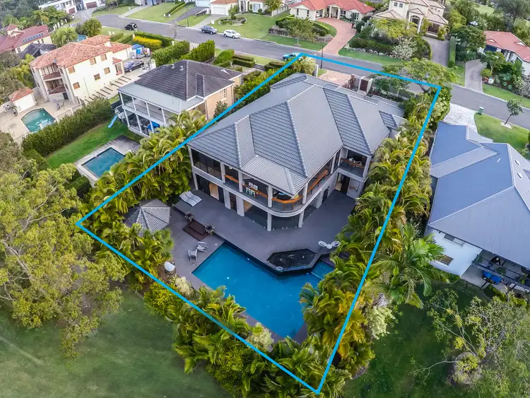 36 Canada Place, Arundel QLD 4214