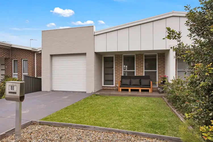Third view of Homely semi-detached listing, 8b Brooks Terrace, Kanahooka NSW 2530