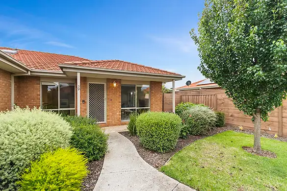 Main view of Homely retirement listing, 39/2 Rochester Parade, Cranbourne East VIC 3977