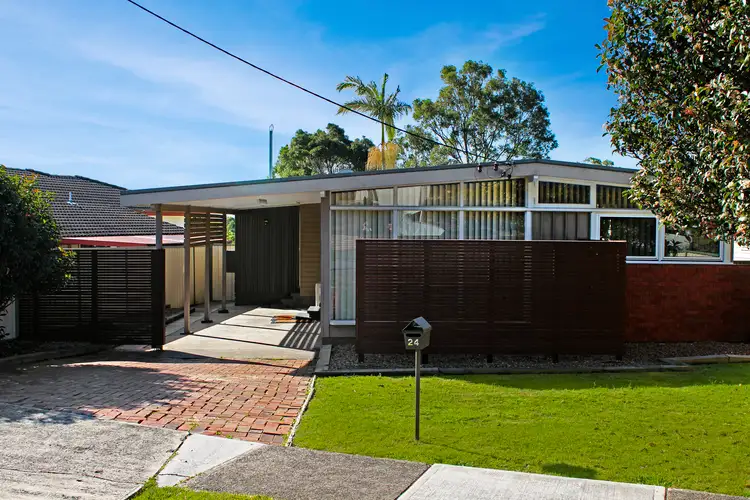 24 Abbott Street