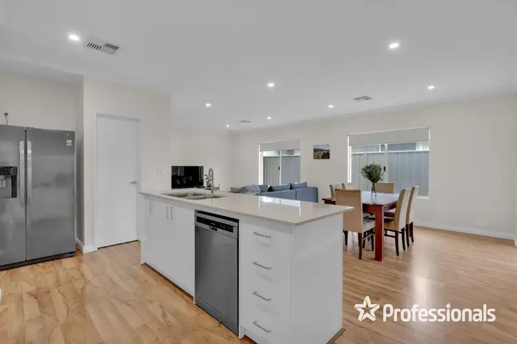 Seventh view of Homely house listing, 86 Fairweather Drive, Piara Waters WA 6112