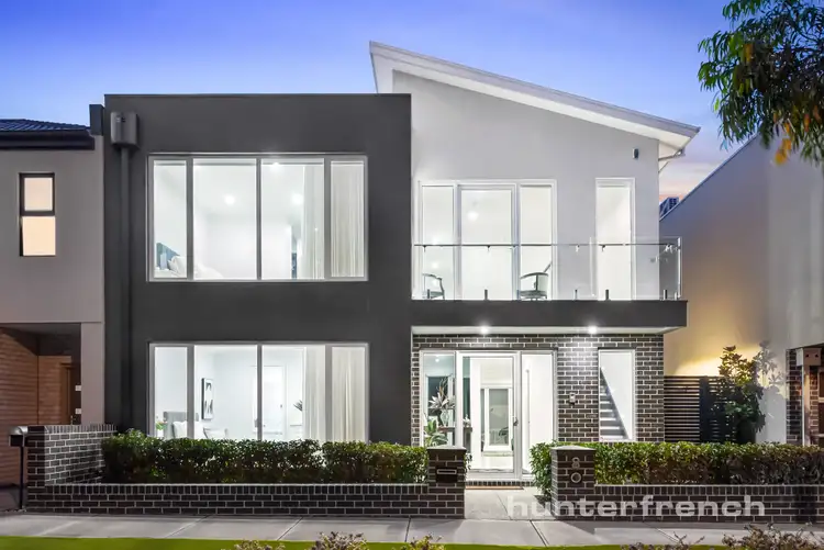 8 Boathouse Drive, Caroline Springs VIC 3023