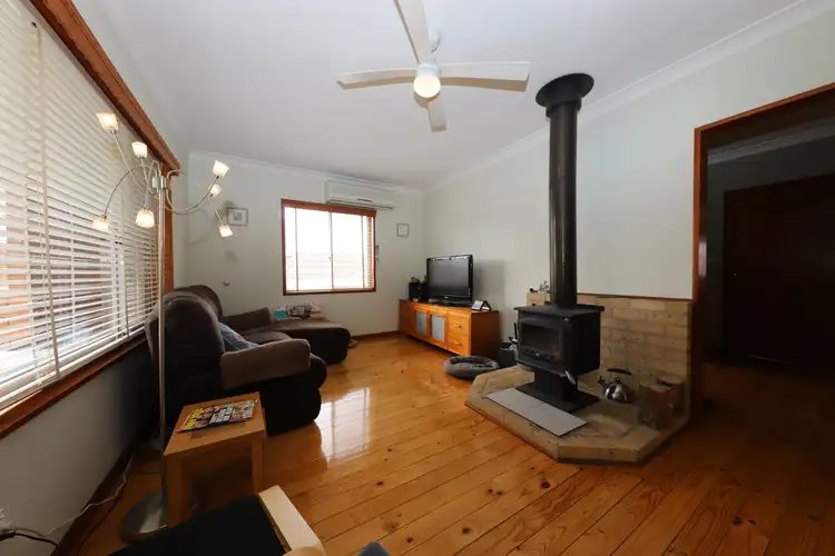Second view of Homely house listing, 4 Crofton Avenue, Batlow NSW 2730