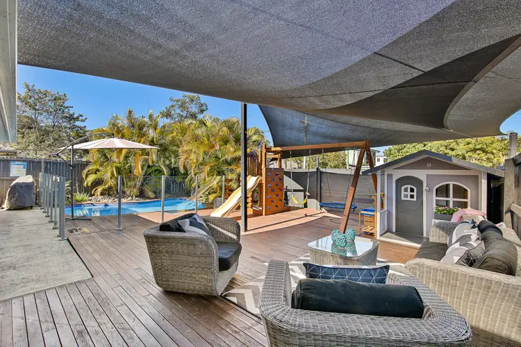 1/131 Central Street, Labrador QLD 4215