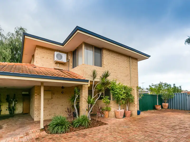 Main view of Homely villa listing, 4/118 Ventnor Street, Scarborough WA 6019
