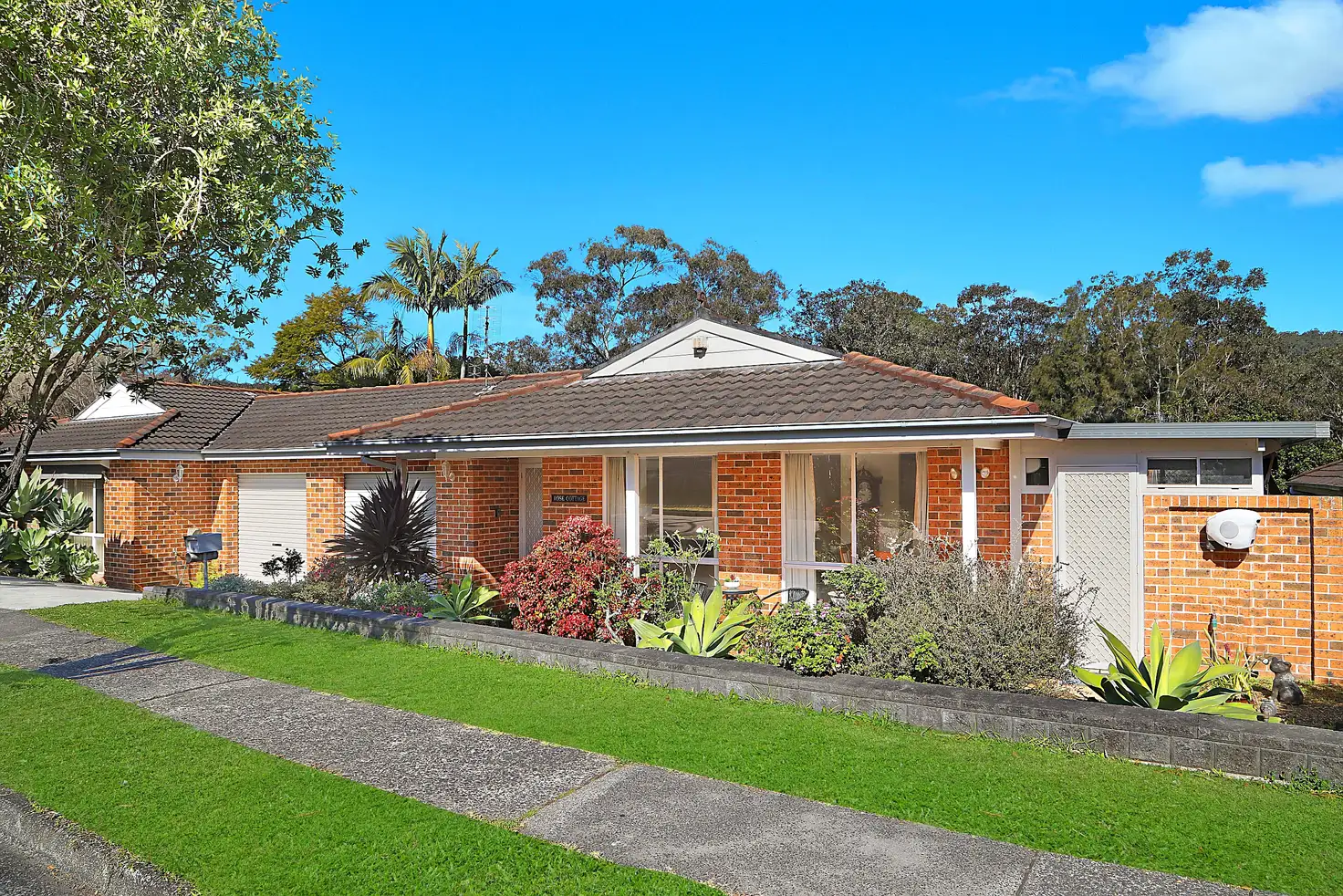 Main view of Homely semi-detached listing, 1/26 Highland Road, Green Point NSW 2251