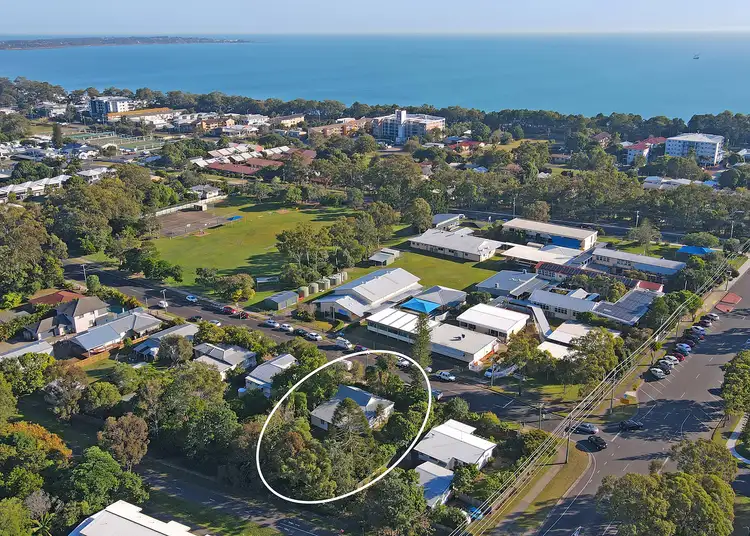 31 Totness Street, Torquay QLD 4655