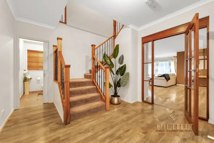 Fifth view of Homely house listing, 10 Scenic Drive, Sanctuary Lakes VIC 3030