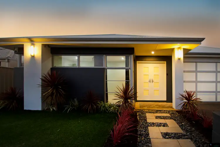 39 Barbarossa Drive, Caversham WA 6055
