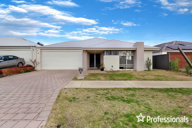 Second view of Homely house listing, 25 Berkshire Approach, Piara Waters WA 6112