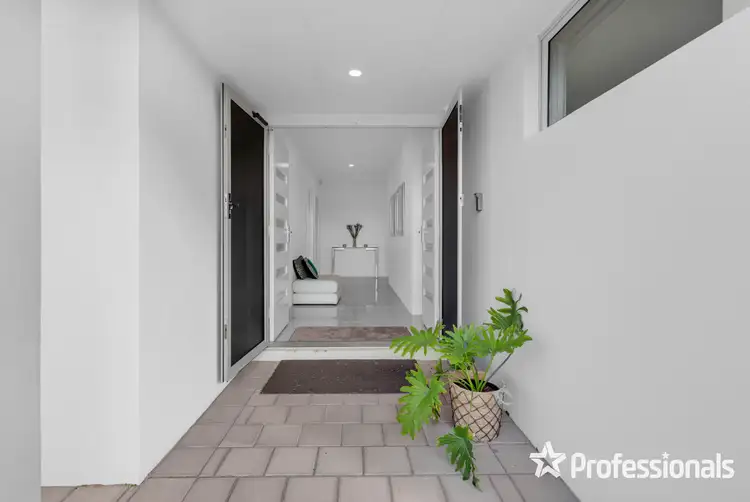 Fifth view of Homely house listing, 25 Berkshire Approach, Piara Waters WA 6112