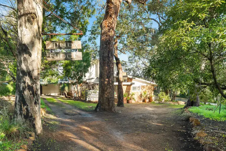 21 Windy Ridge Lane, Kalamunda WA 6076