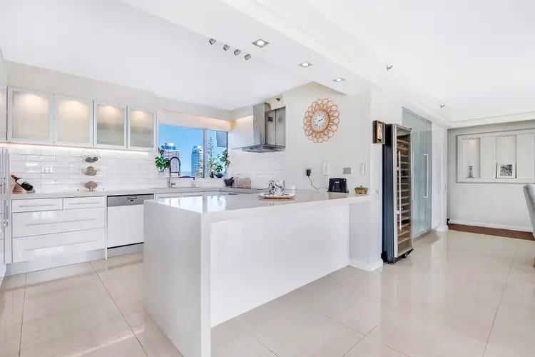 Fifth view of Homely unit listing, 9B/7 Fern Street, Surfers Paradise QLD 4217