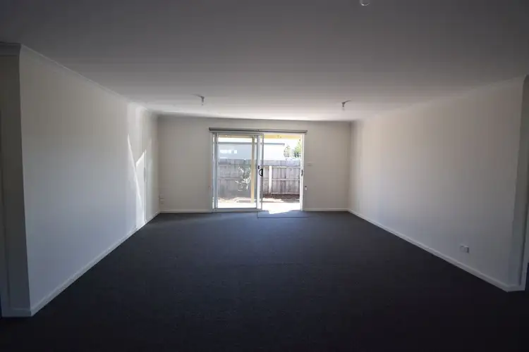 Seventh view of Homely house listing, 2/19 Birdwood Street, Mowbray TAS 7248