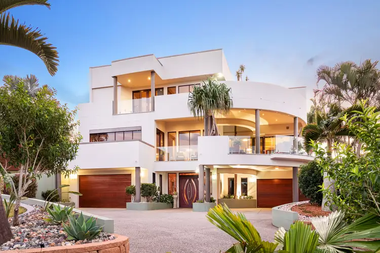 10 Edgewater Court, Craignish QLD 4655
