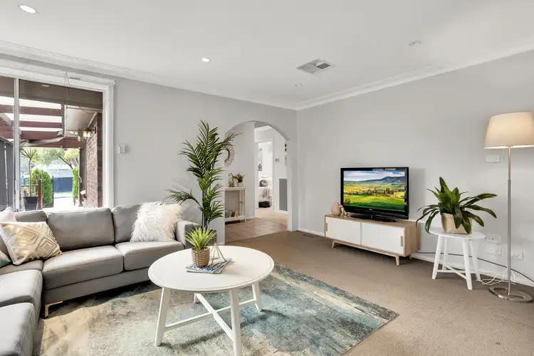 Sixth view of Homely house listing, 2 Aringa Court, Ferntree Gully VIC 3156