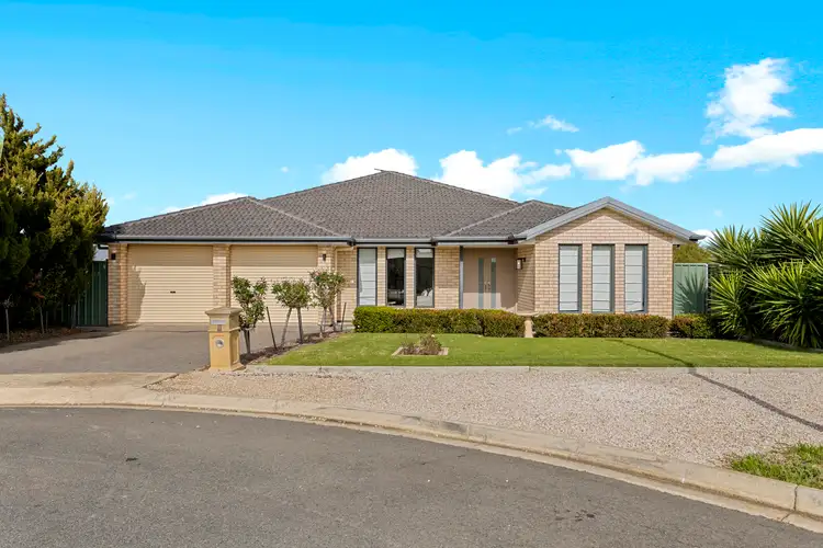 11 Chartreuse Court, Aldinga Beach SA 5173