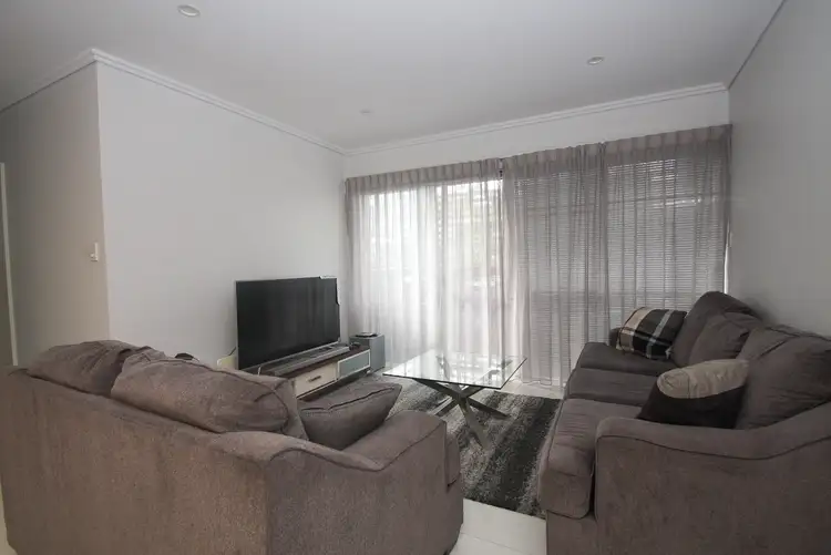 Fifth view of Homely apartment listing, 1/363 Flinders Street, Nollamara WA 6061