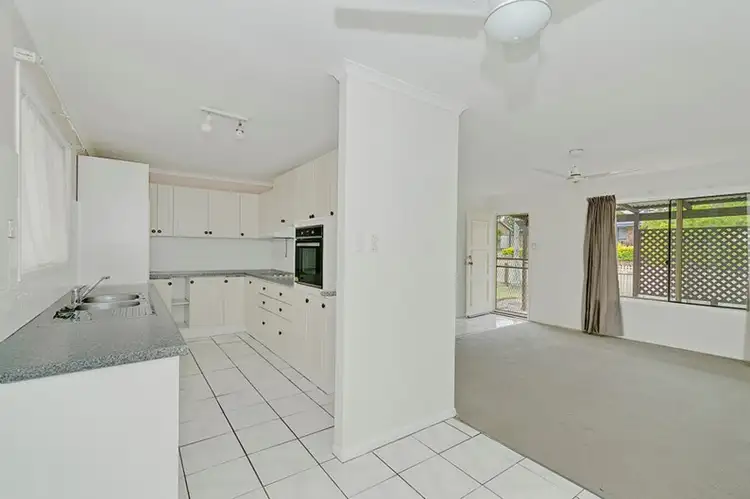 Second view of Homely house listing, 33 Royena Court, Crestmead QLD 4132