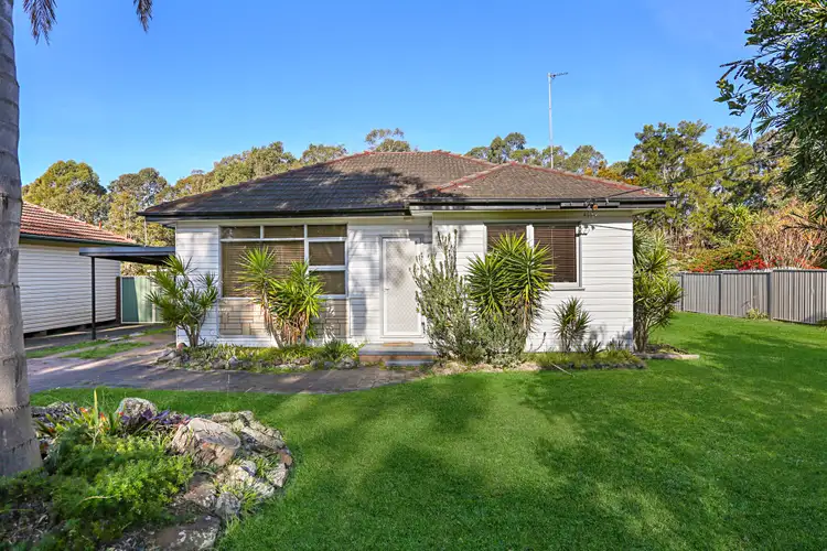 21 Cambridge Road, Dapto NSW 2530
