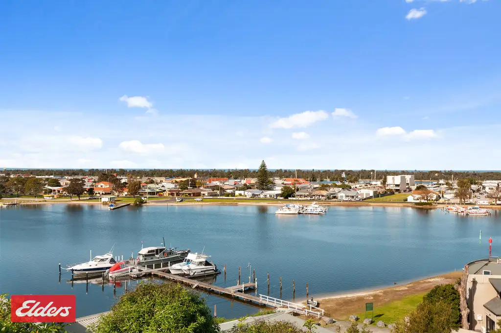 Main view of Homely unit listing, 3/15 Clara Street, Kalimna VIC 3909
