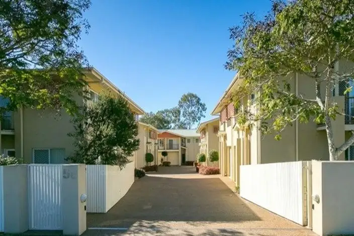 6/58-60 Stephenson Street, Scarness QLD 4655