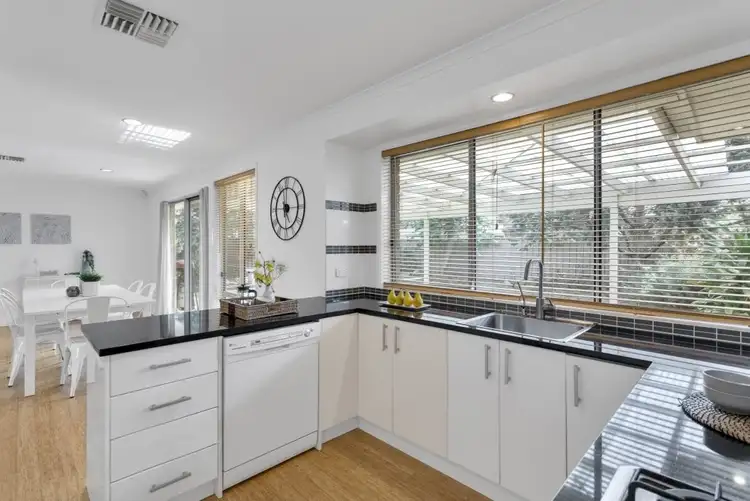 15 Redford Court, Paralowie SA 5108