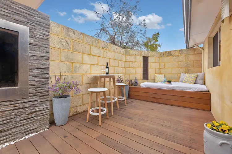 261A Huntriss Road, Doubleview WA 6018