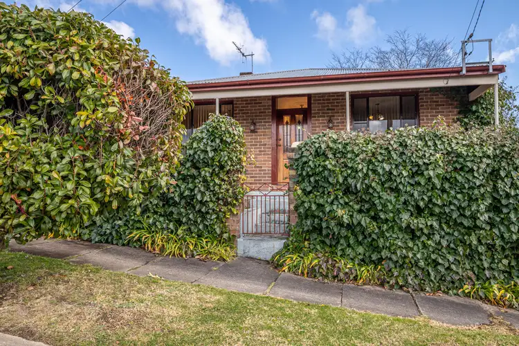20 Ferro Street, Lithgow NSW 2790