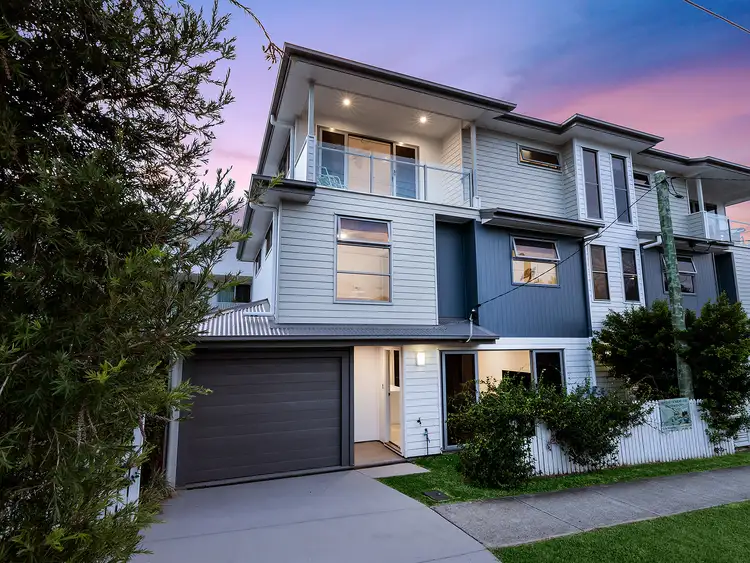 Second view of Homely house listing, 31 Clara Street, Wynnum QLD 4178