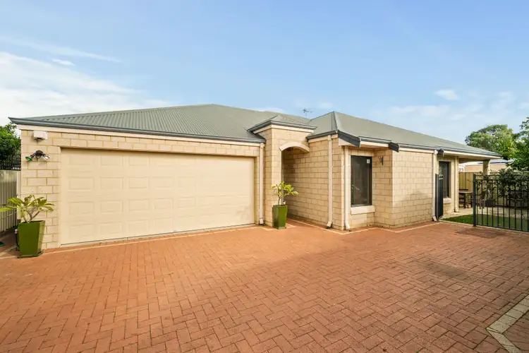 10A Lambert Street, Alfred Cove WA 6154