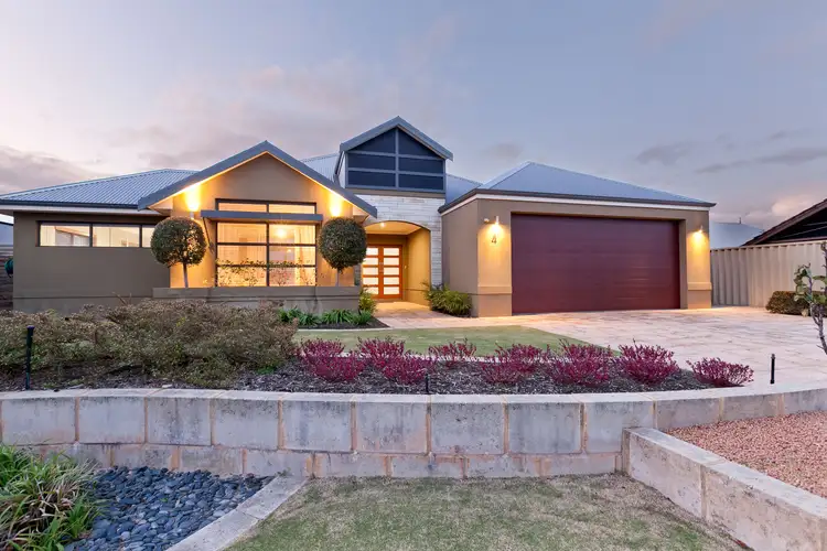 4 Mystic Elbow, Atwell WA 6164