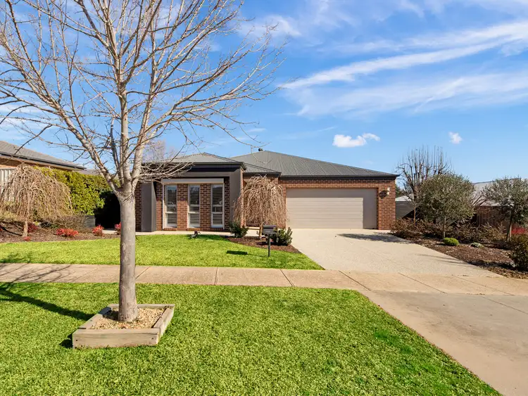 Main view of Homely house listing, 10 Bremer Avenue, Wodonga VIC 3690
