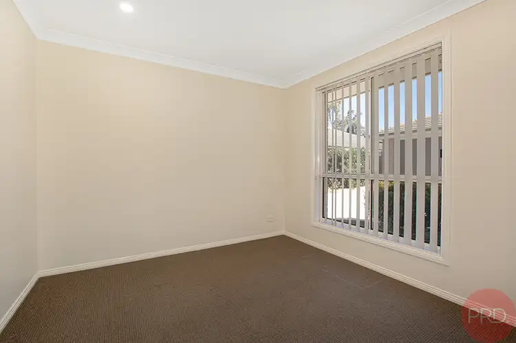 Fourth view of Homely villa listing, 2/9 Windermere Road, Lochinvar NSW 2321