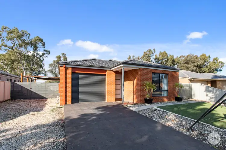 Main view of Homely house listing, 34 Elandra Drive, Ascot VIC 3551