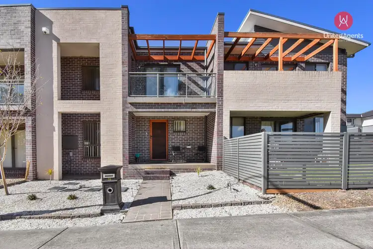Main view of Homely house listing, 32 Onslow Gardens, Middleton Grange NSW 2171