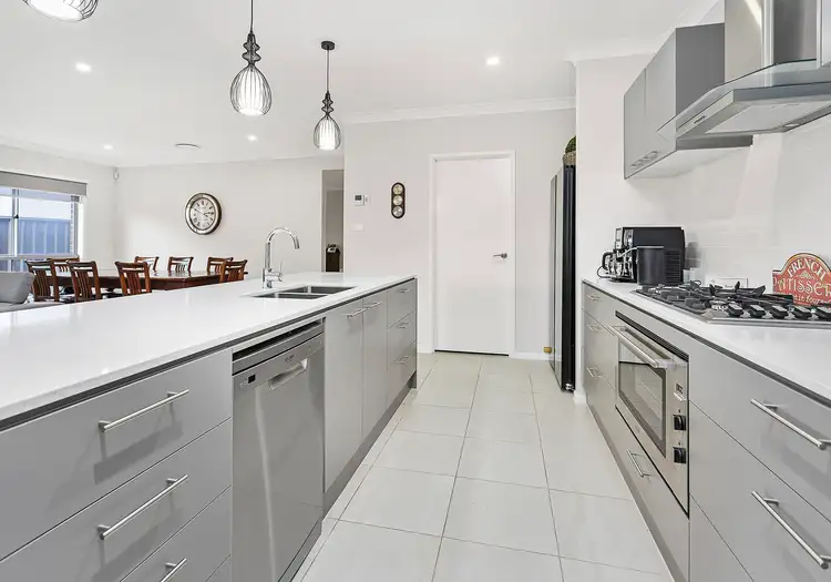 Fifth view of Homely house listing, 18 Lockheed Hudson, Horsley NSW 2530