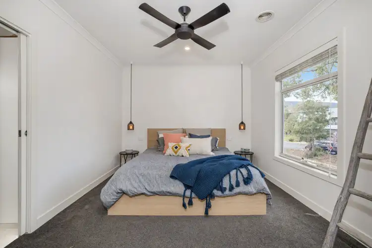 Third view of Homely townhouse listing, 2/6 Rangeview Road, Boronia VIC 3155