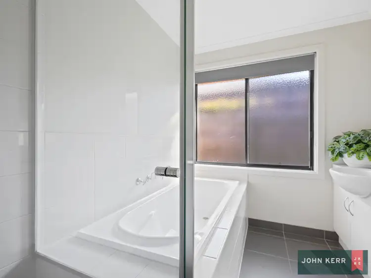 Sixth view of Homely house listing, 9 Poplar Close, Trafalgar VIC 3824